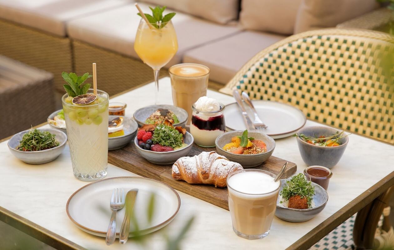 Byg-Selv-Brunch med Slotsudsigt