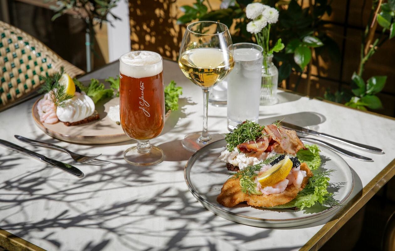 Halv pris på 2 stk. valgfri smørrebrød