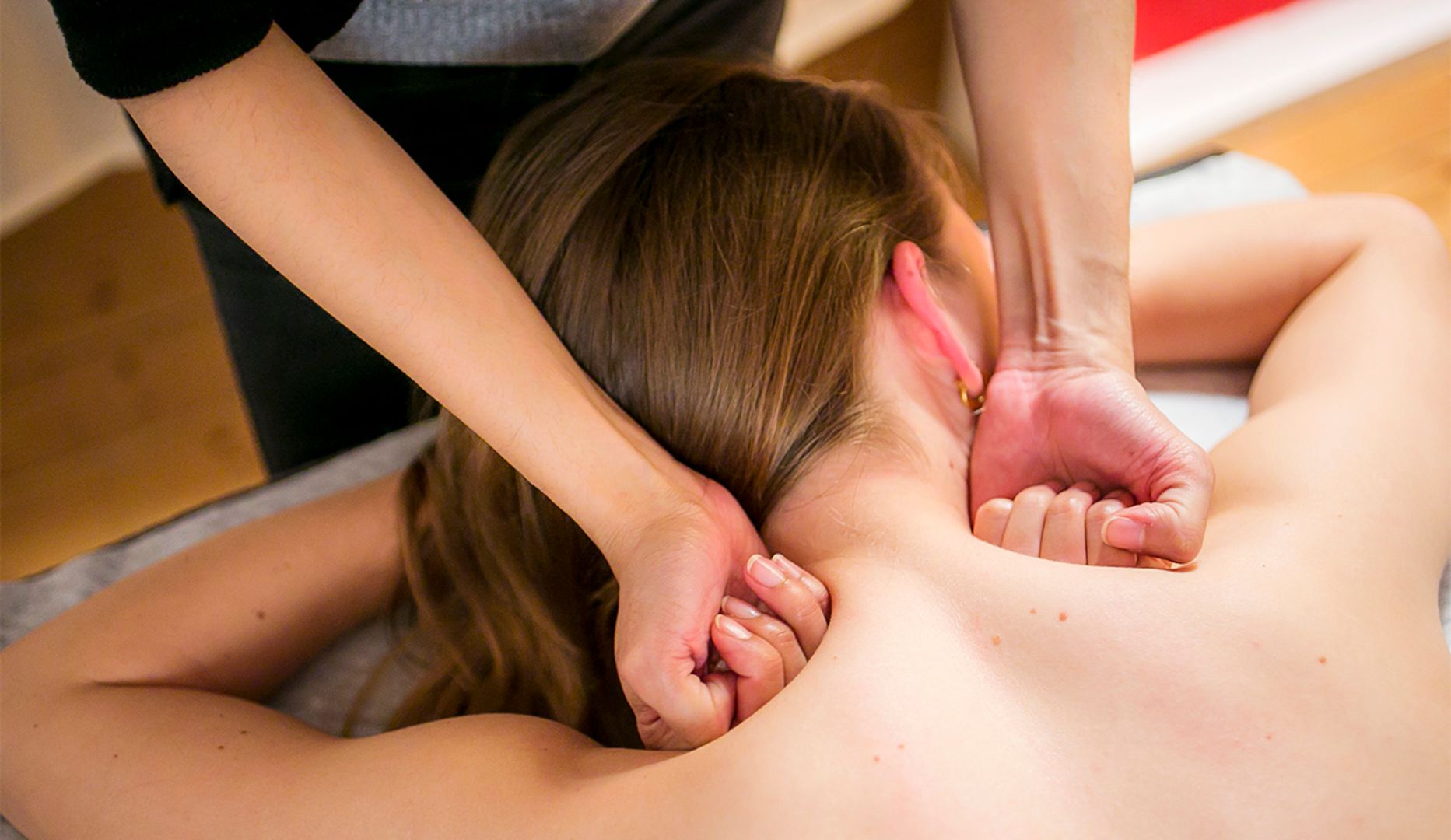 krølle høst hente 60 min. luksuriøs massage | Tilbud på oplevelser i København, Aarhus,  Aalborg og Odense!