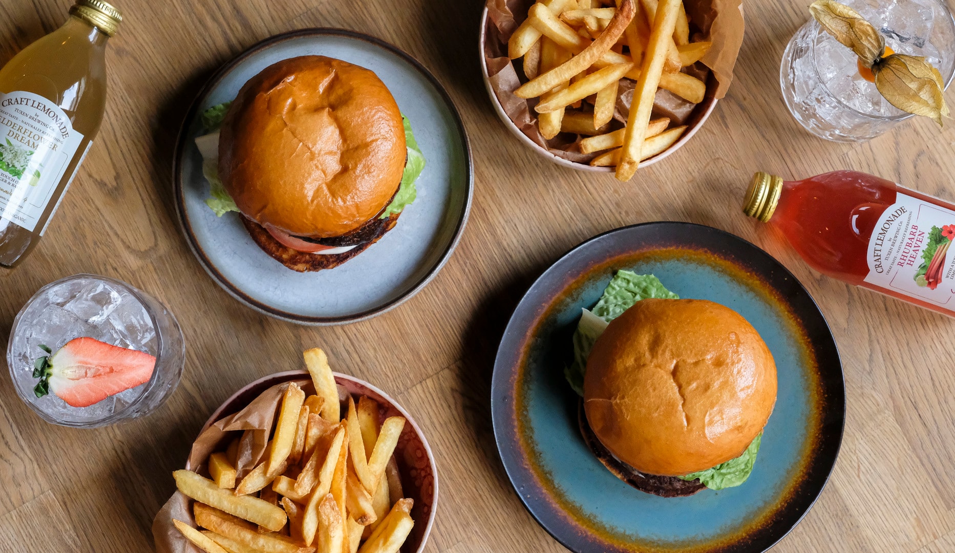 NYHED: Burger+fries+drik hos Bernie's