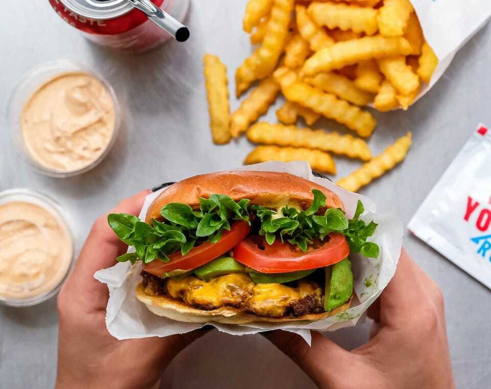 Spar 50 % på hele kortet hos migogkbh-anbefalet burger-joint - mulighed for levering!