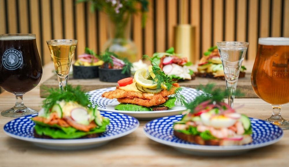 2 stk. Valgfri Smørrebrød hos Frederiksberg Rådhuskælder