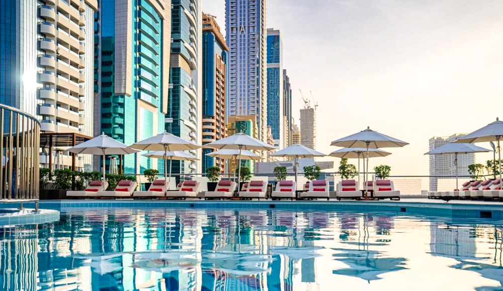 Oplev Dubai med Apollo