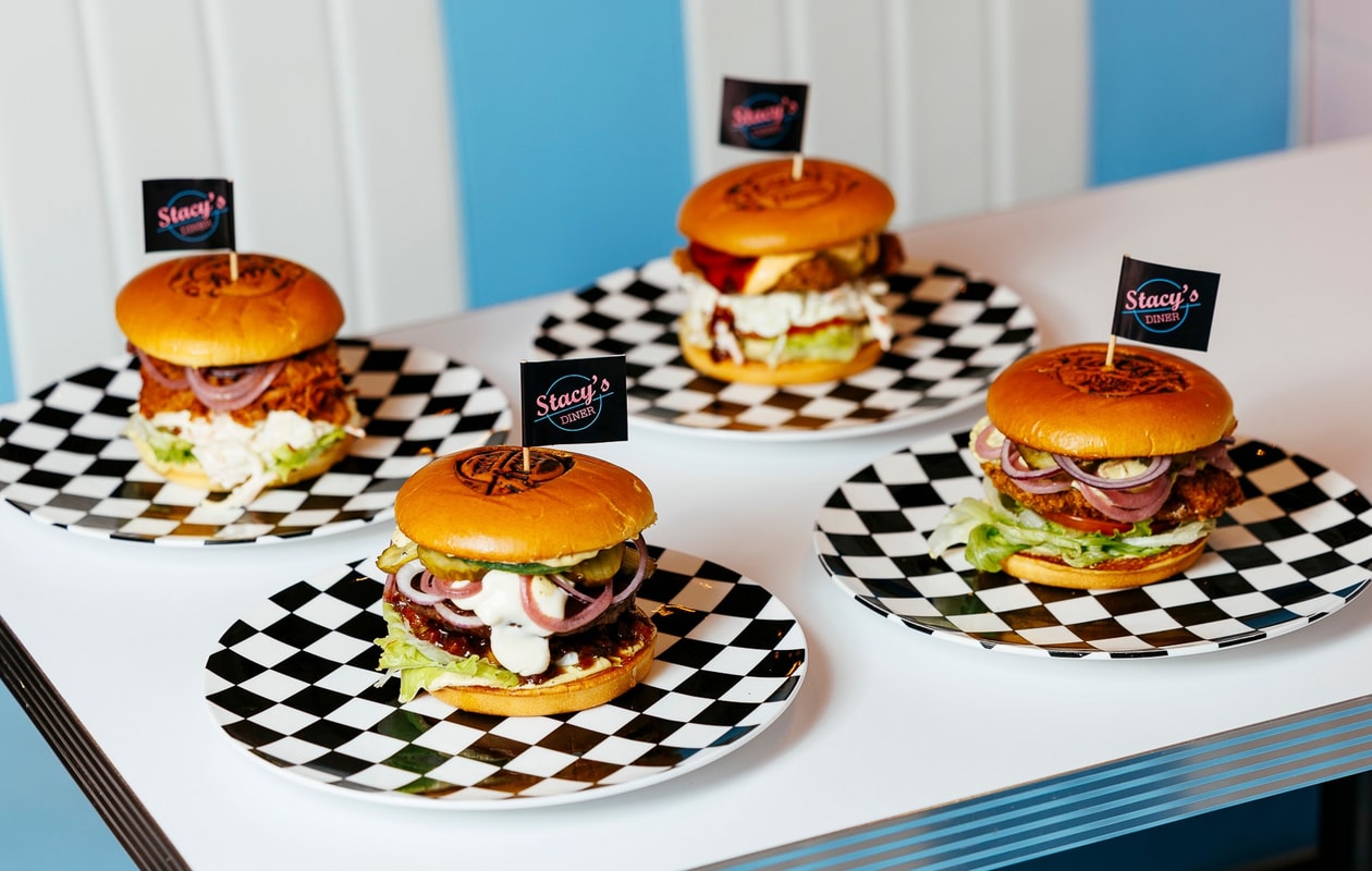 Greasy Burgermenu - Stacy's Diner
