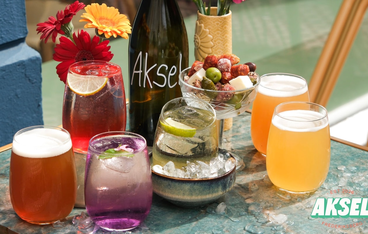 NYHED: Halv pris på 3 Drinks, 3 fadøl & tapas hos det nyåbnede Aksel