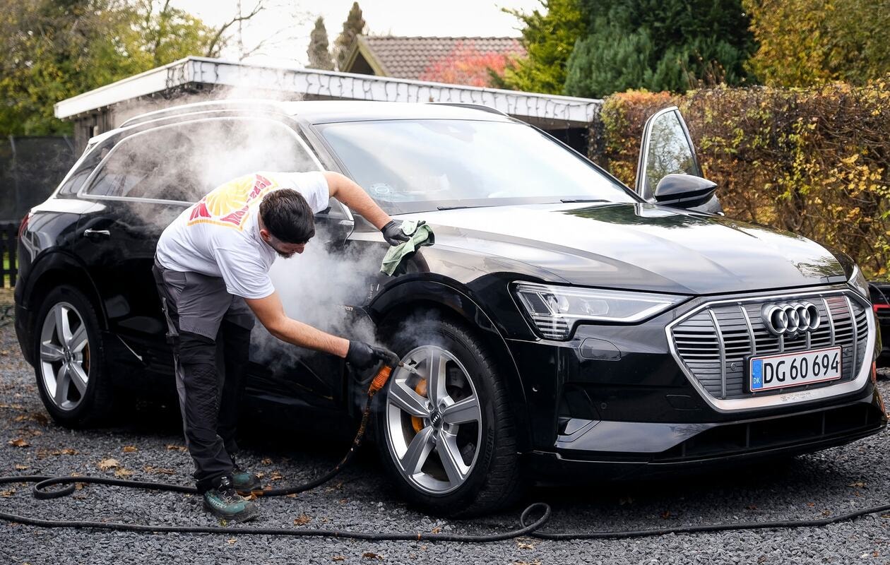 Udkørende Bilrengøring - Lion Carwash