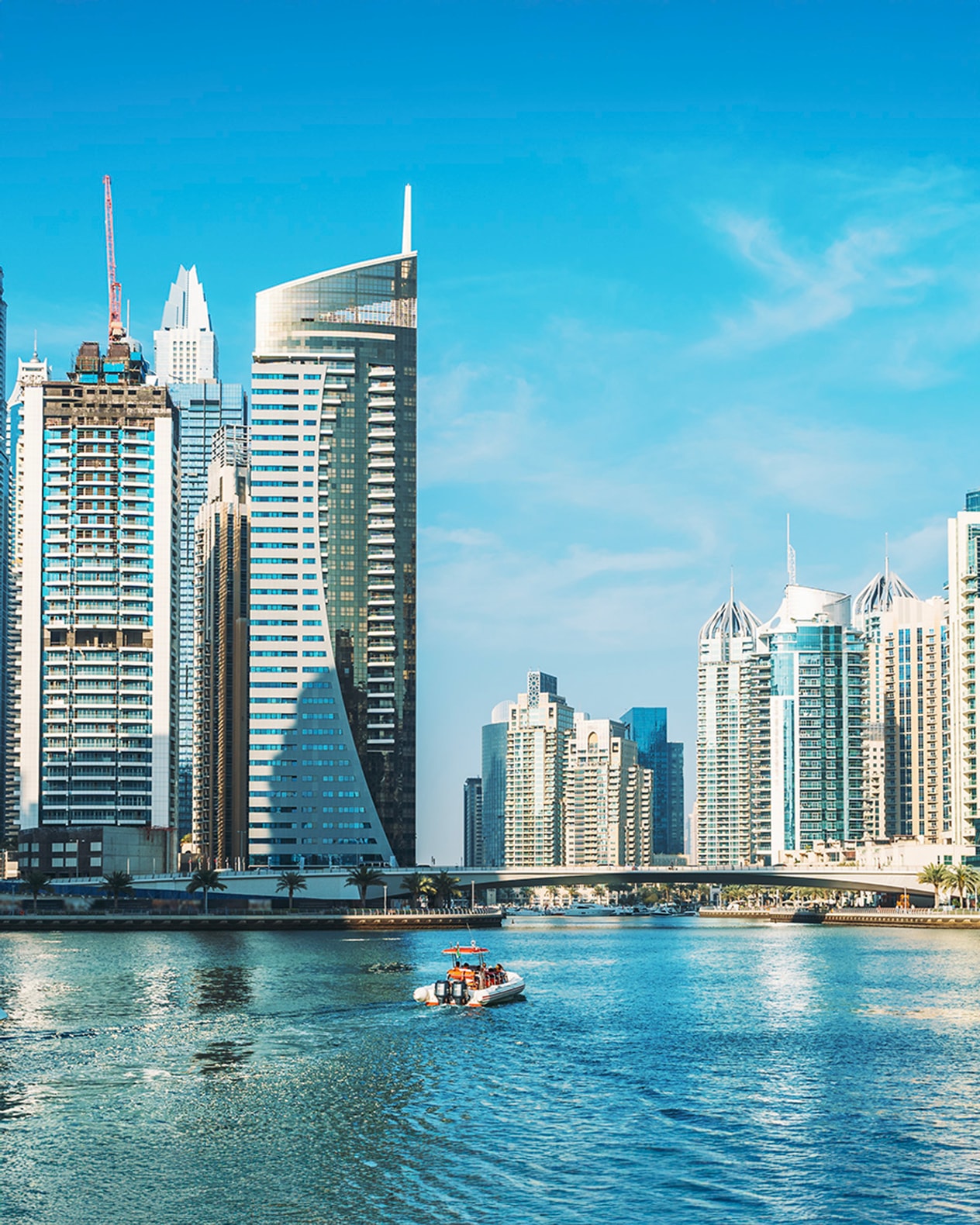 Oplev Dubai med Apollo billede 1