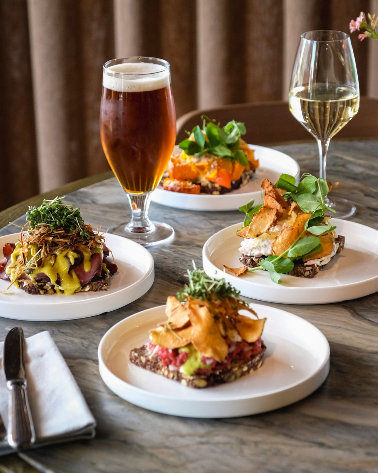 2 Valgfri Smørrebrød + Dessert Hos Pier 3 - Danske Klassikere ved Kajen billede 1