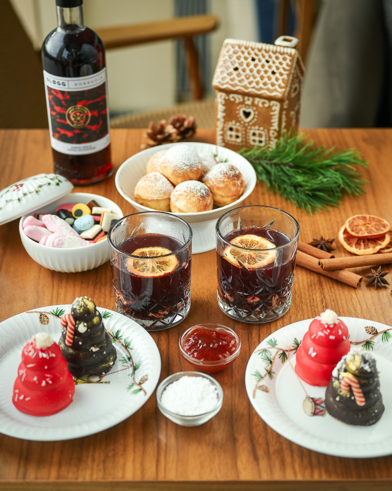 Cozy Christmas: Gløgg, Æbleskiver og Julehygge på Copenhagen Marriott Hotel billede 1