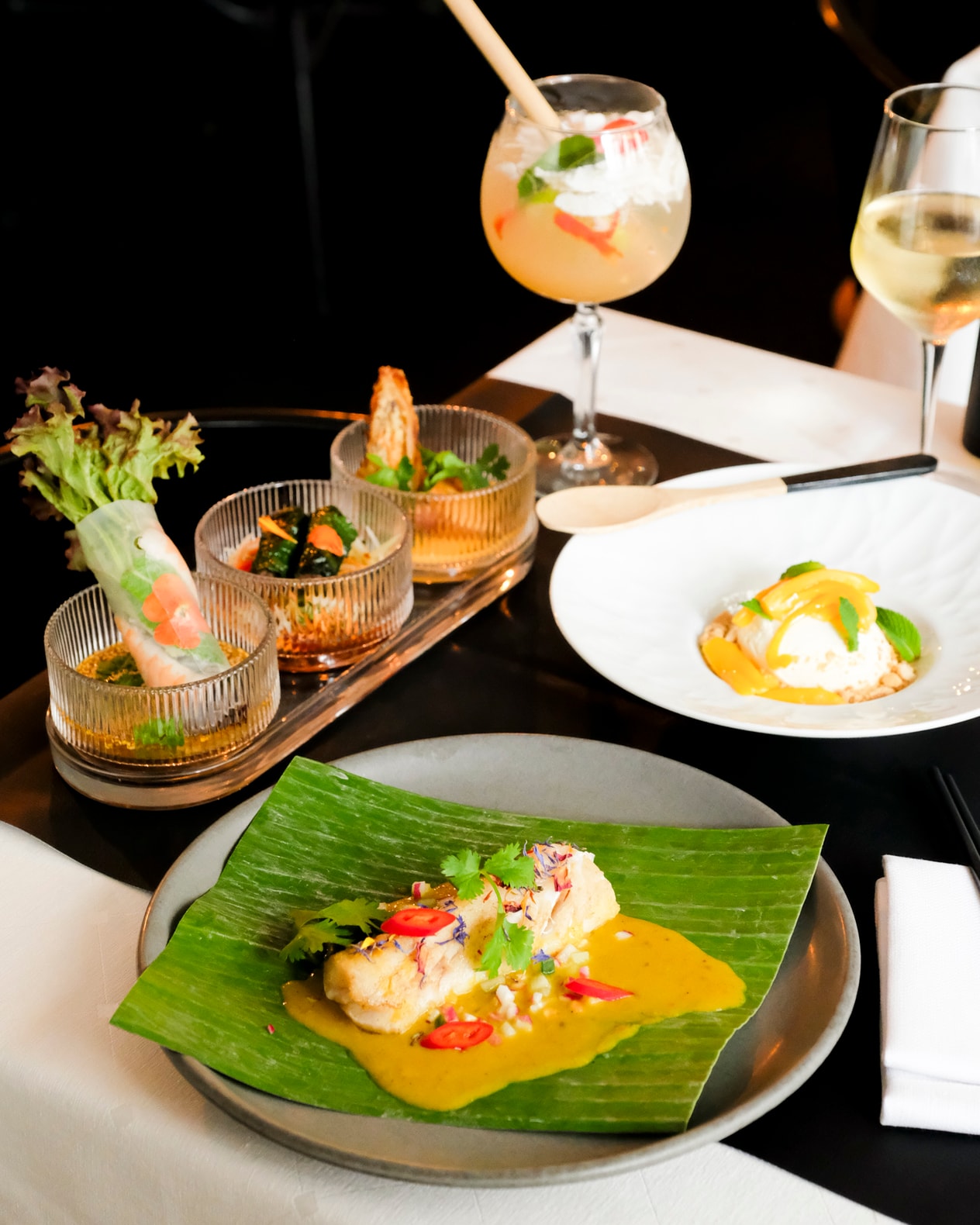 Vietnam Meets Nordic Fire: 3-Retters Signaturmenu & Cocktail hos The Vietnamese billede 1