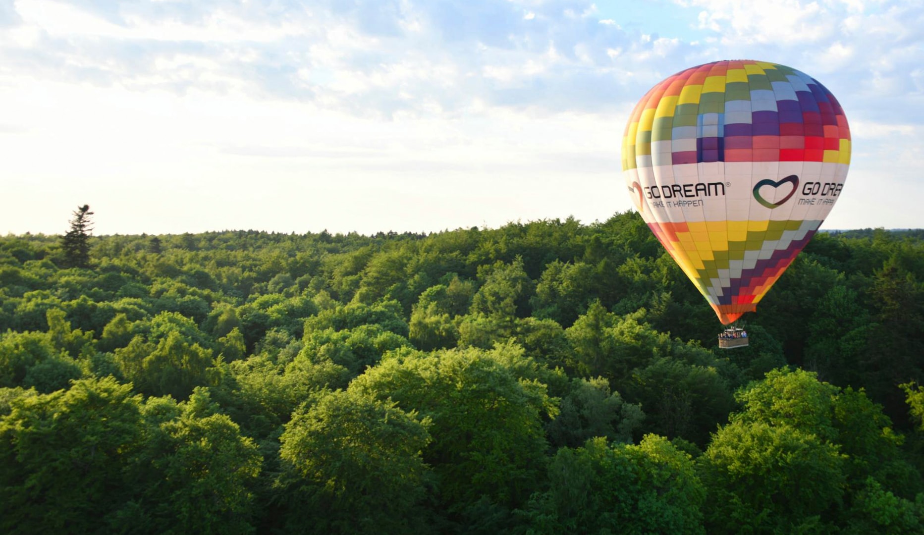 NYHED: Flyv luftballon over Danmark