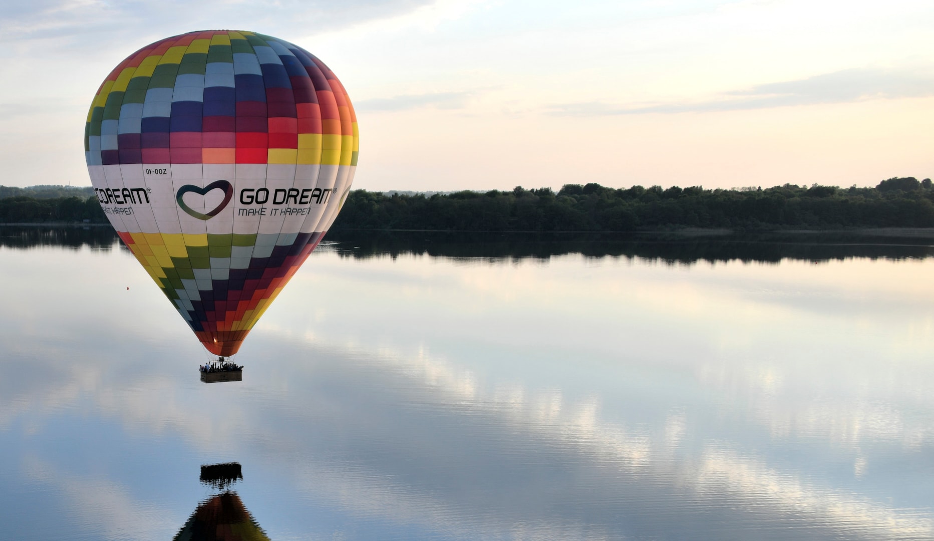 NYHED: Flyv luftballon over Danmark