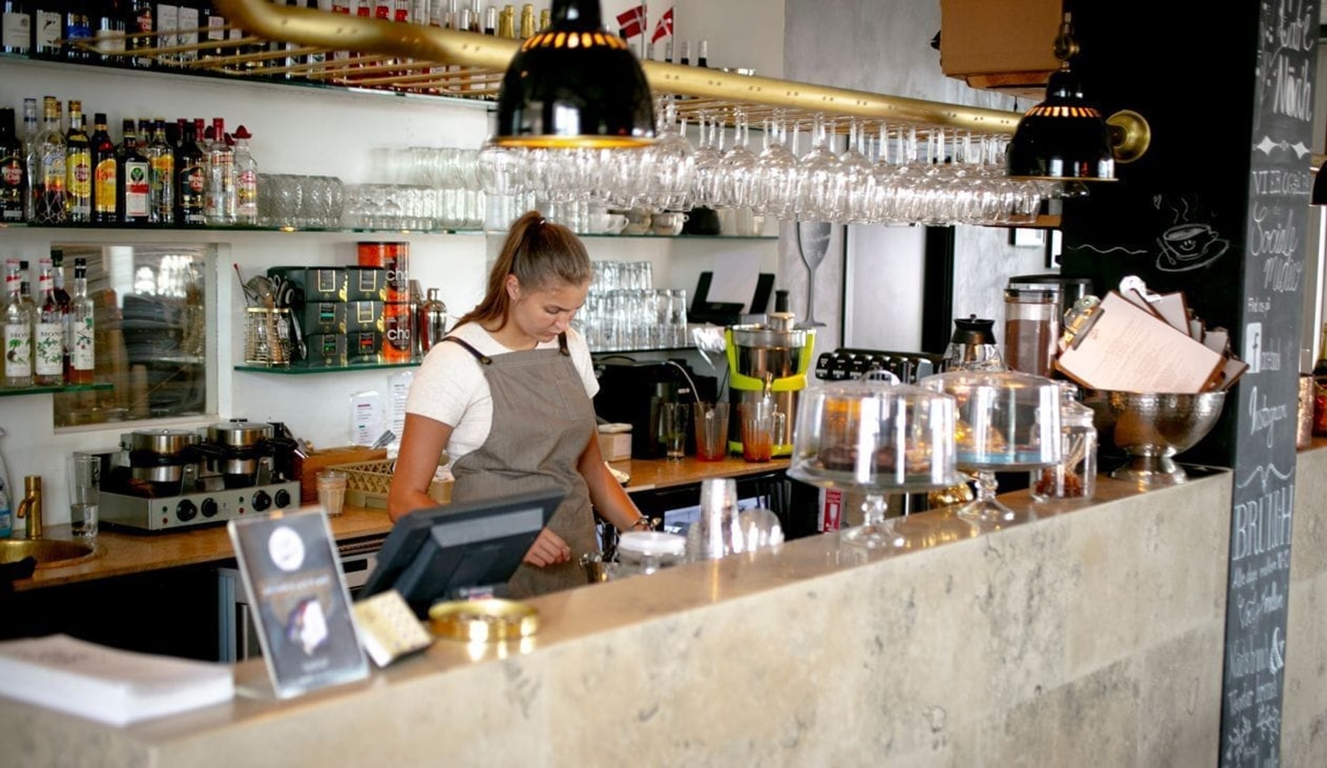 Café Nöah: Børne- og voksenmenuer