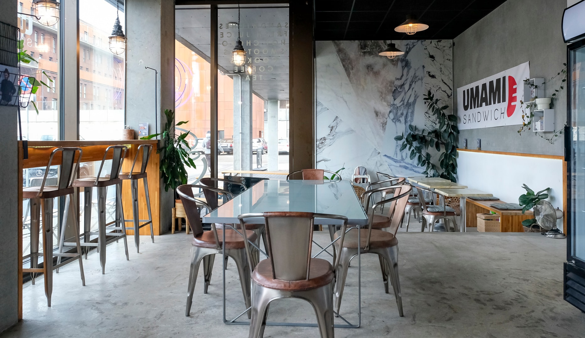 Valgfri bowl+juice/shake hos Umami - Valby/Frederiksberg