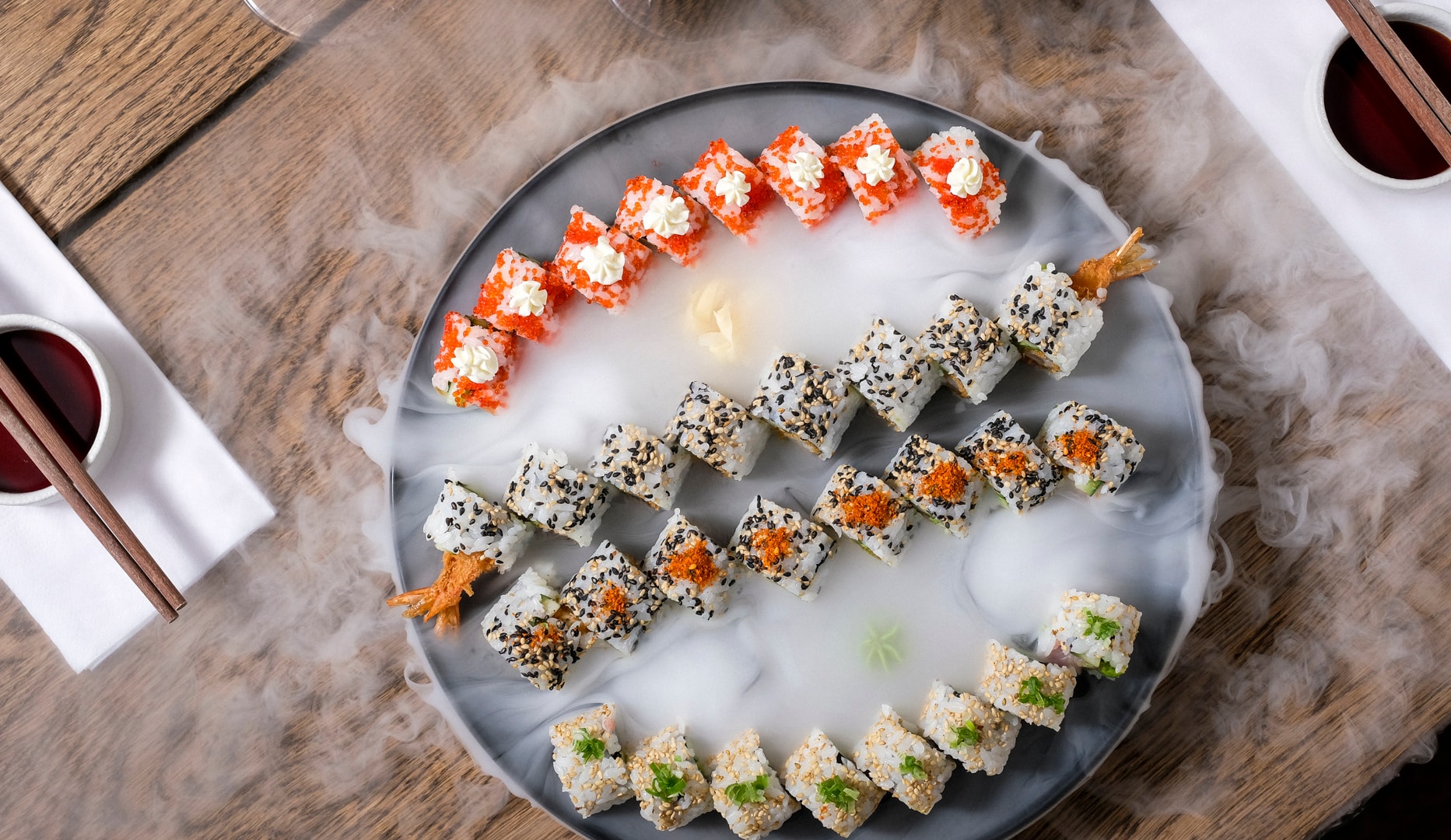 Sushi og vin fra Taya Sushi - spar 51 %