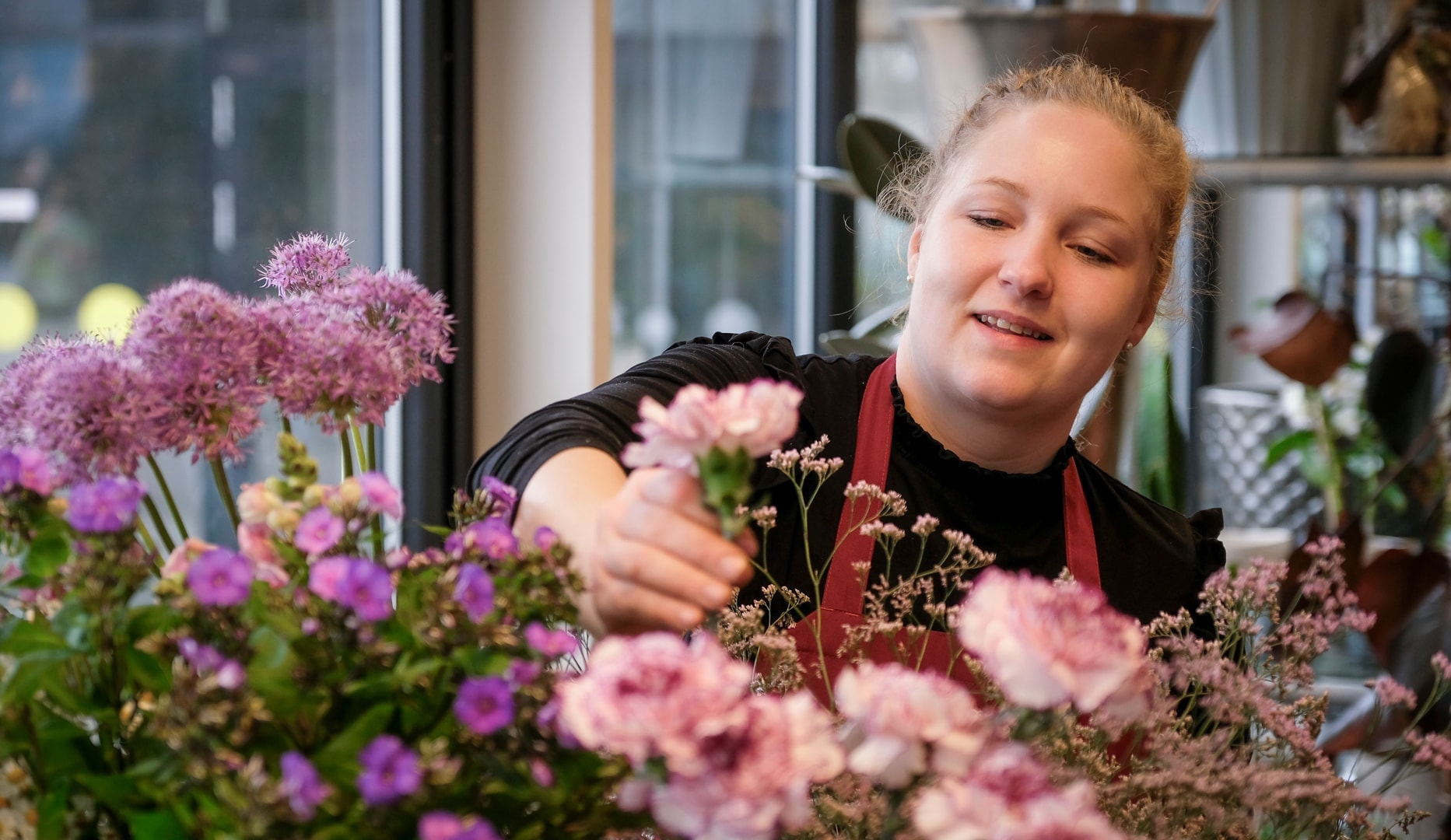 Vinsmagning, blomsterkursus og smørrebrød - Rødovre