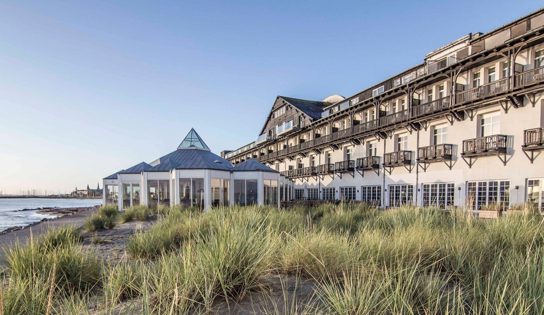 Pool Club og gourmet på Marienlyst Strandhotel - Helsingør