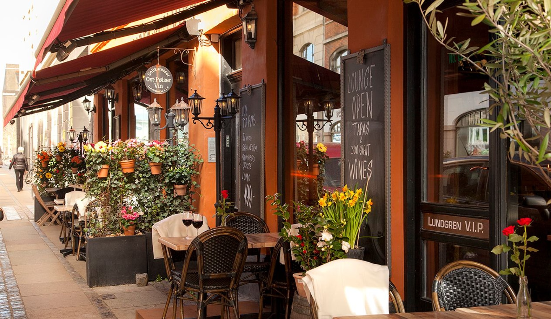 Luksus Tapas med over 20 forskellige tapas hos Lundgren VIP