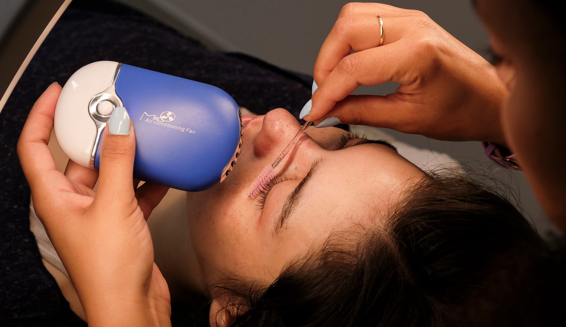 Få dådyrøjne med Eyelash Extensions - Vesterbro