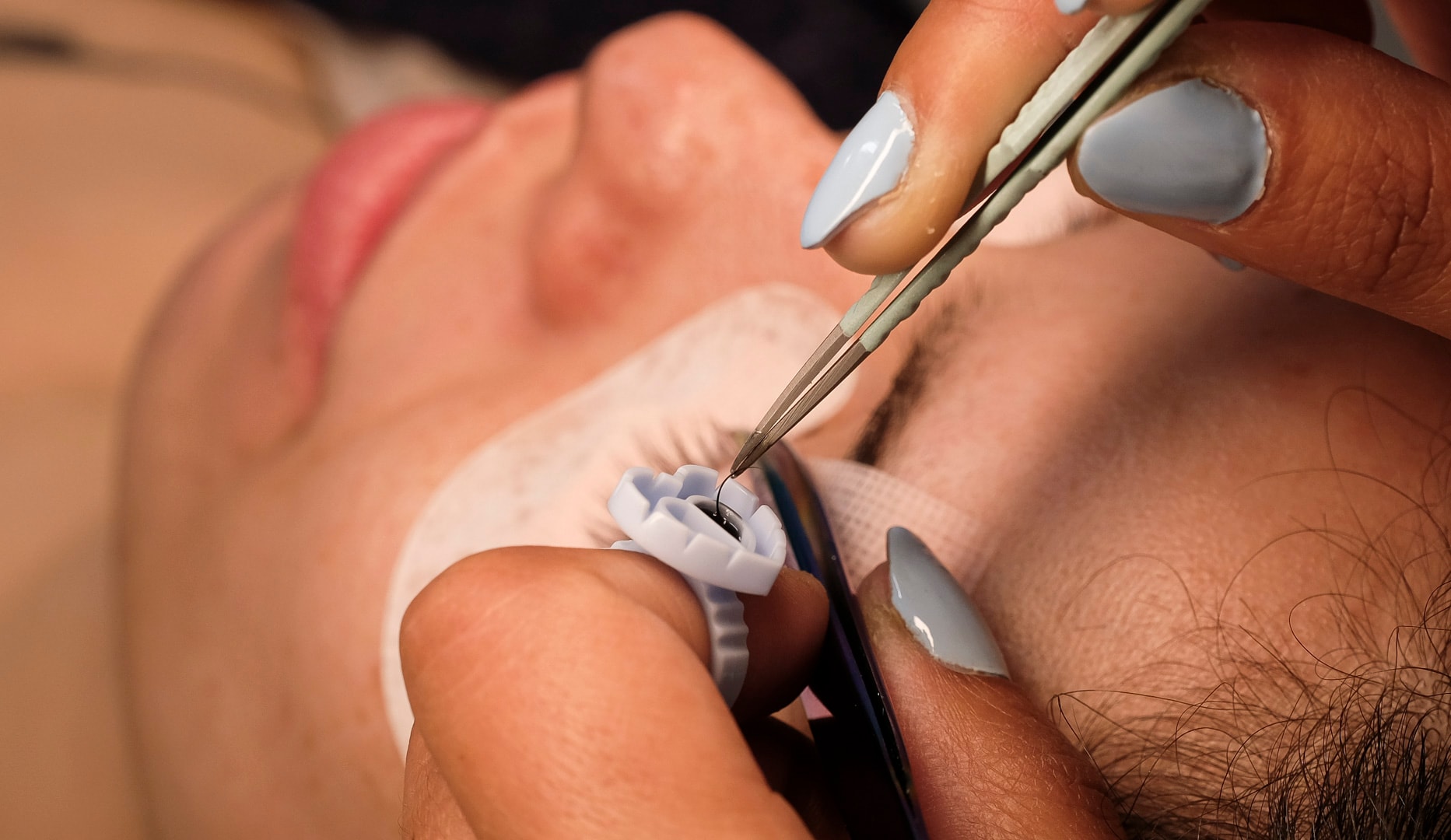 Få dådyrøjne med Eyelash Extensions - Vesterbro