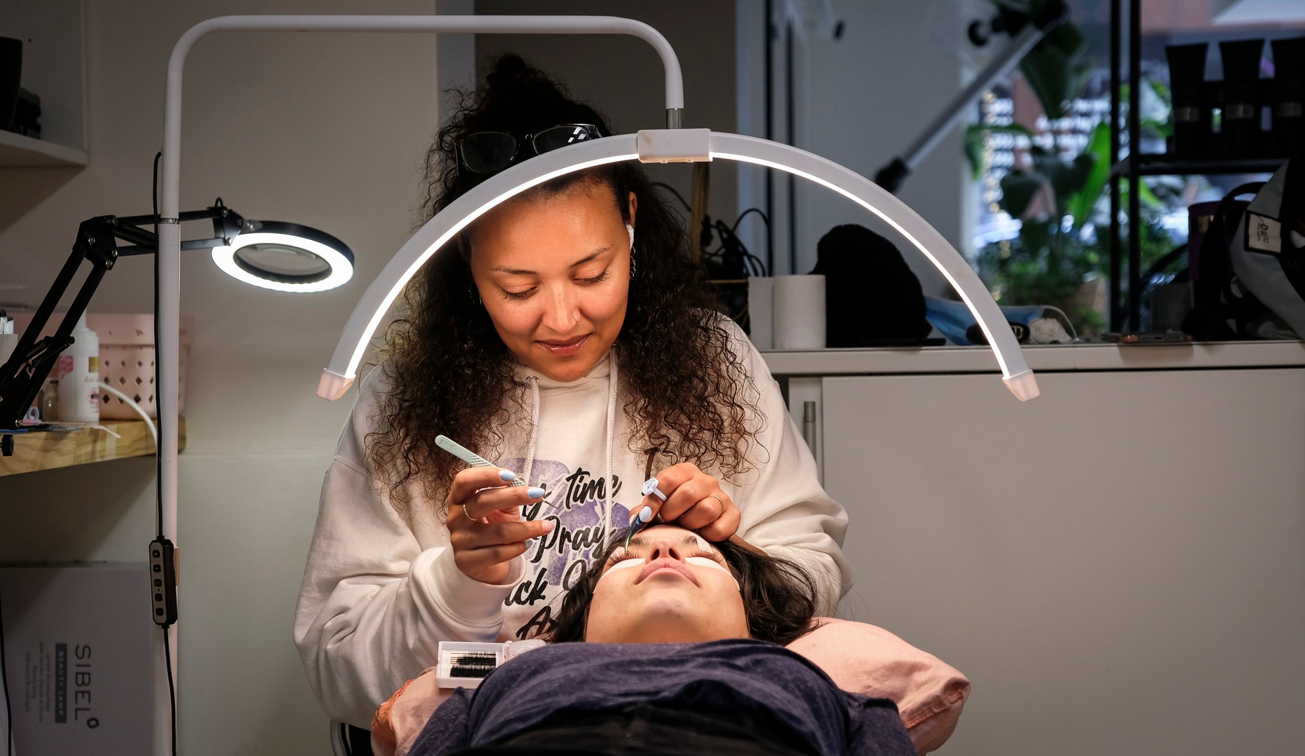 Få dådyrøjne med Eyelash Extensions - Vesterbro