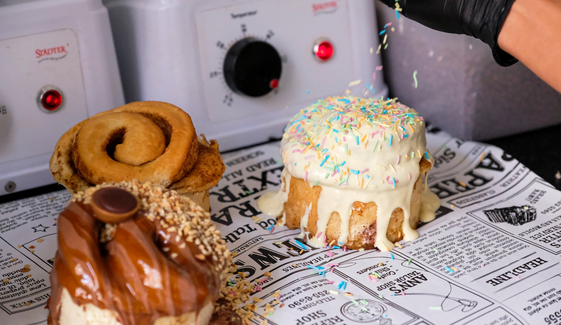 Byg-selv-cinnabun inkl. 3 toppings - Vesterbro