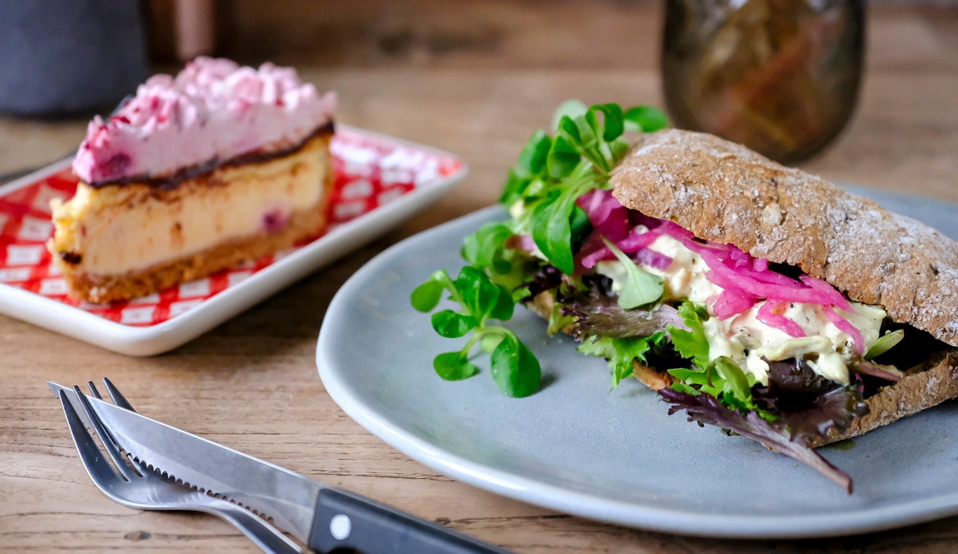 Valgfri sandwich og kage hos Bertels