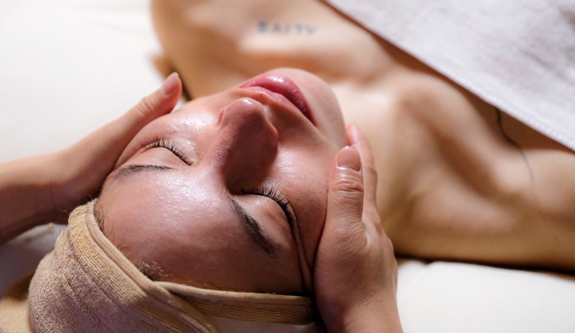 Spar 70 % - 75 min. Holistisk behandling