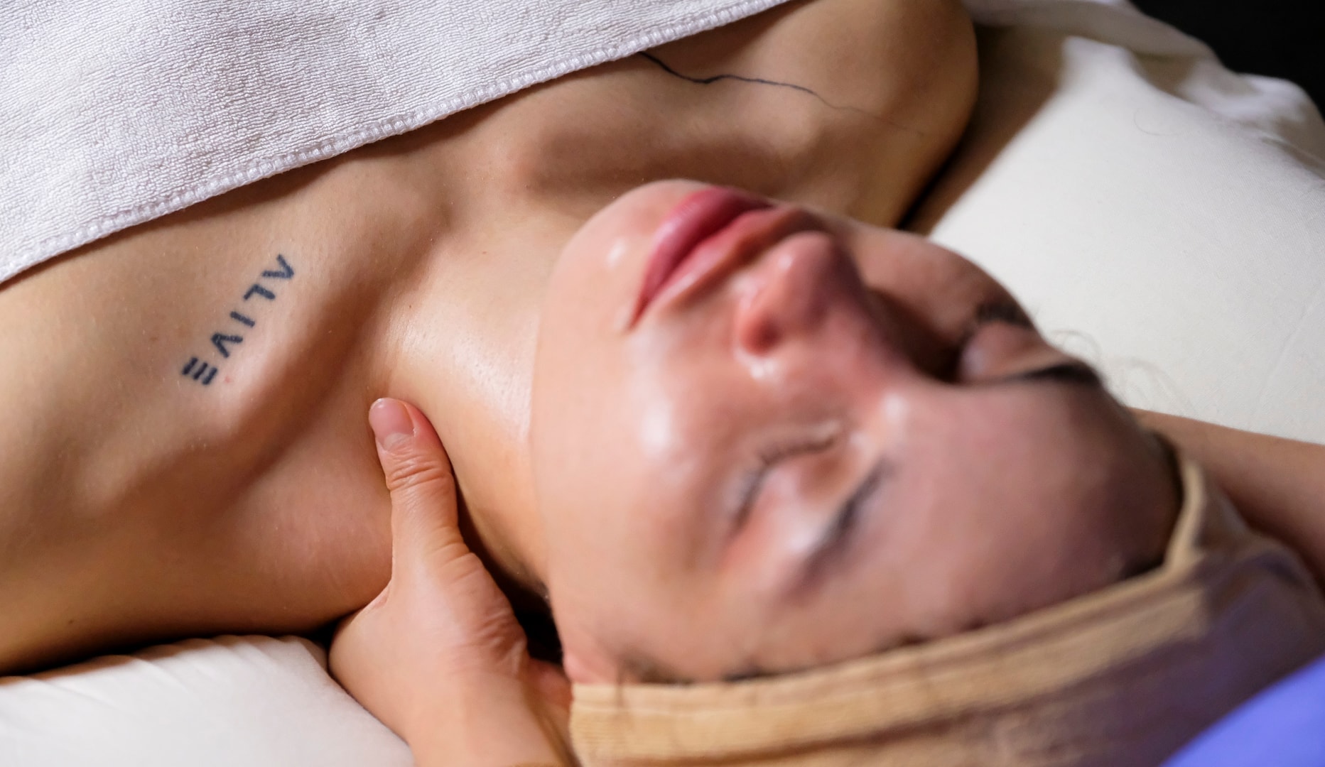 Spar 70 % - 75 min. Holistisk behandling