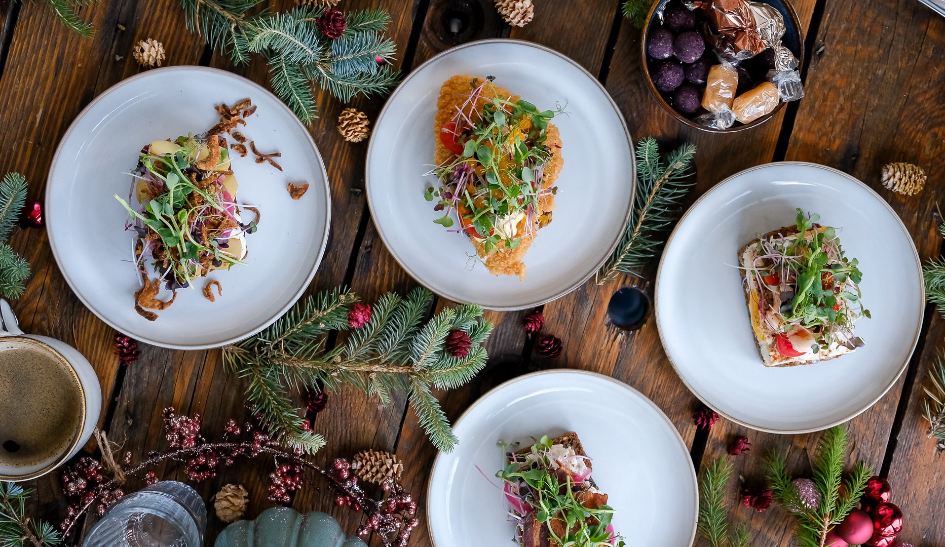 Juledekorations-kursus m. gourmetsmørrebrød