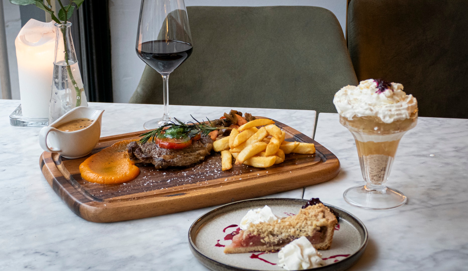 1/2 pris | Steak Frites & valgfri dessert