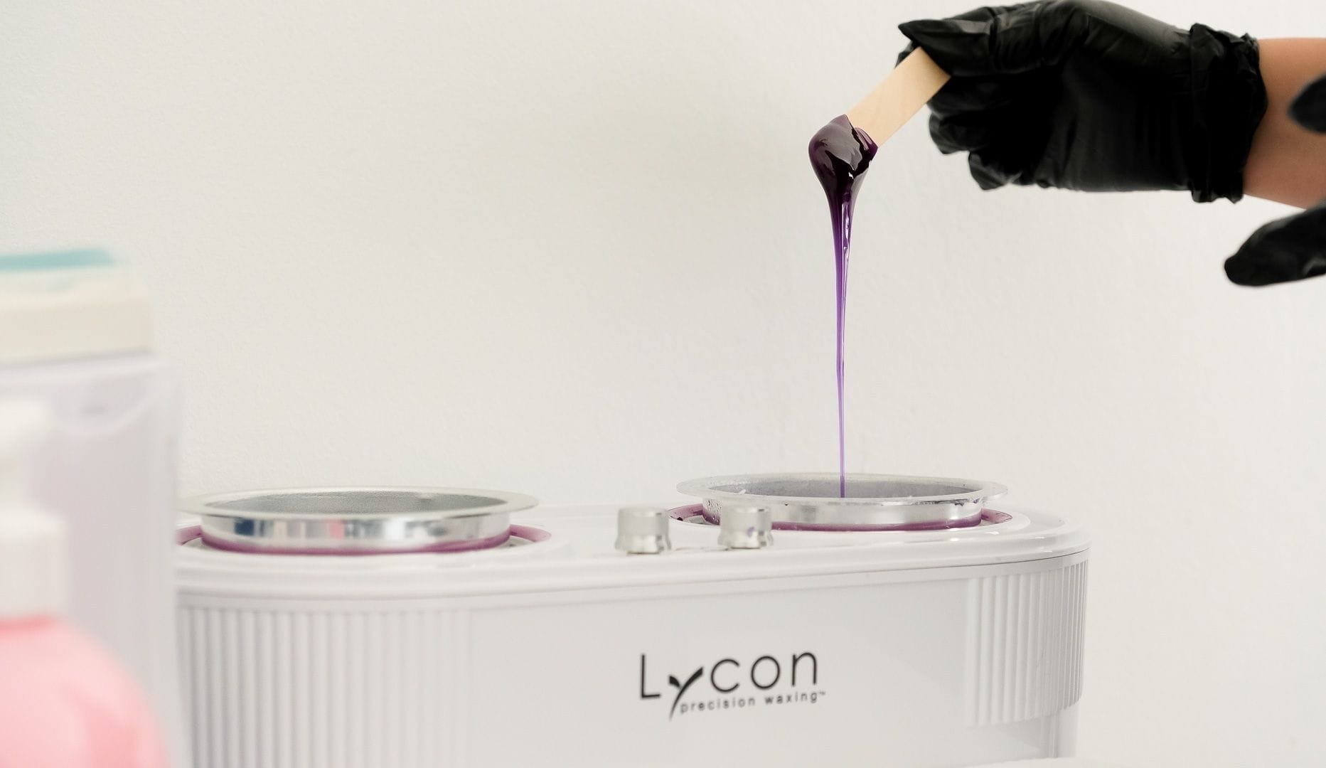 Lycon: Voks af krop og ansigt