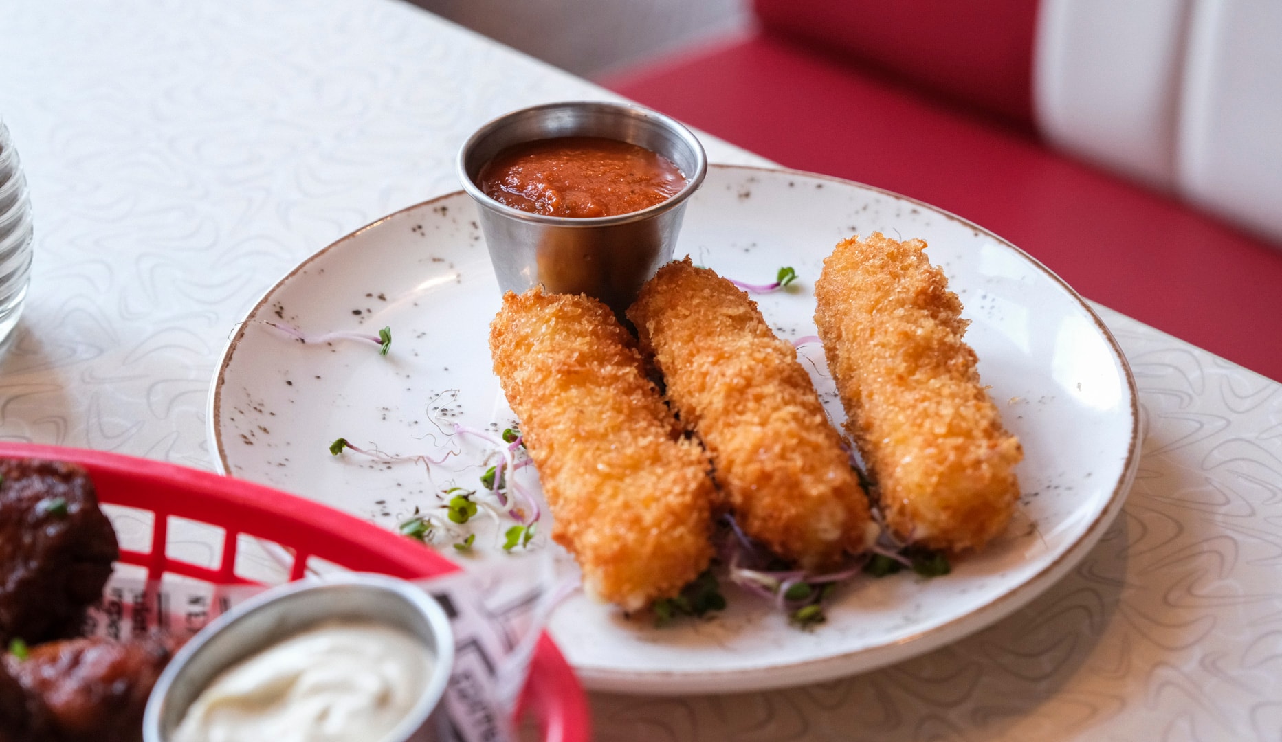 Halv pris | Midwestern Diner | Indre by