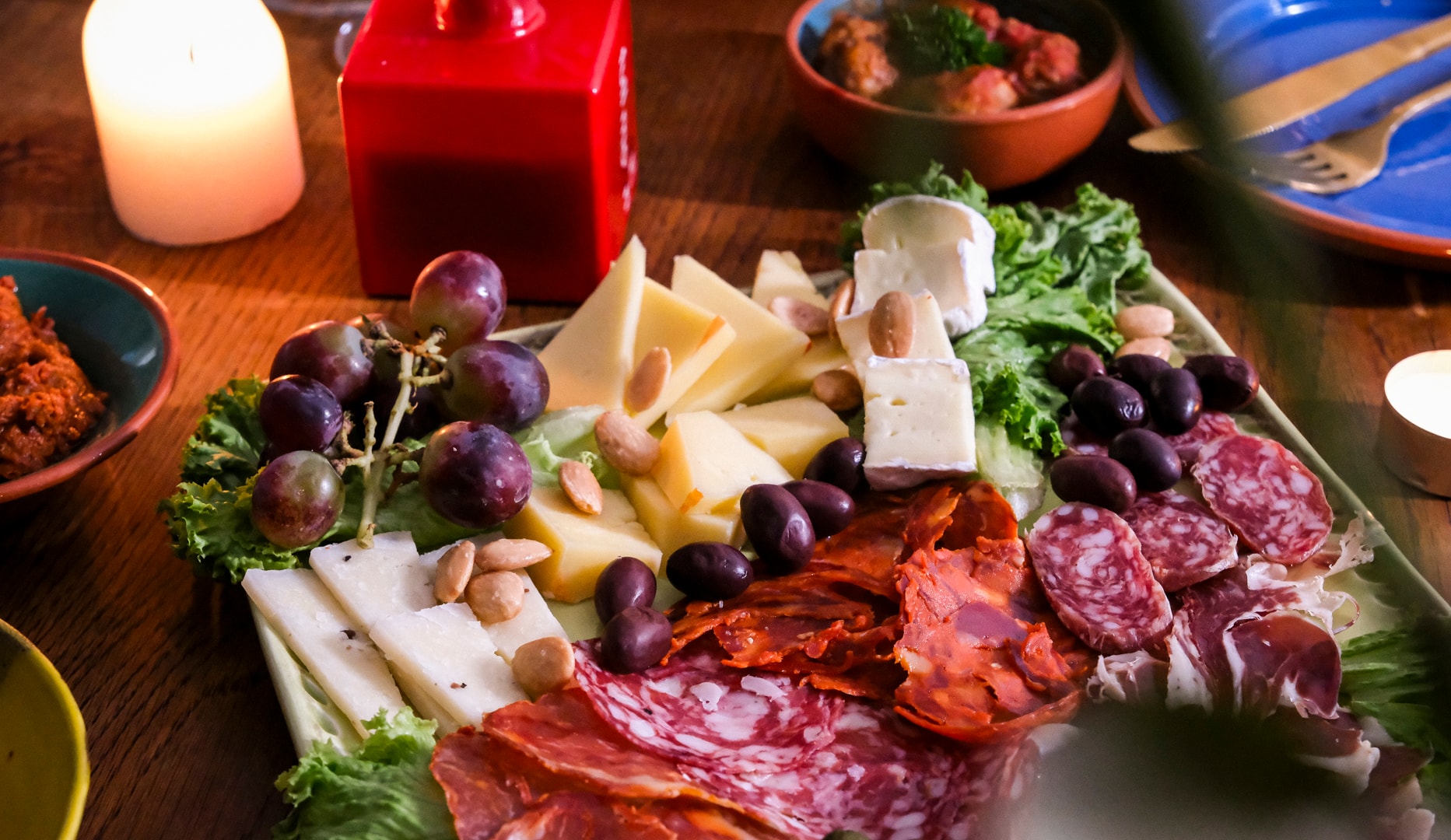 NYHED: Spar 50% på Tapas og Vinsmagning