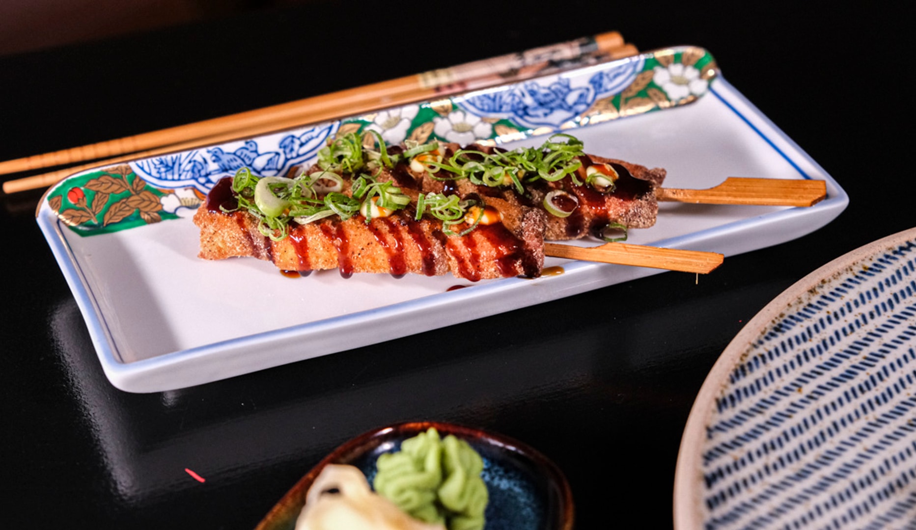 5-stjernet Lækker Sushi | 38 stk. Menu