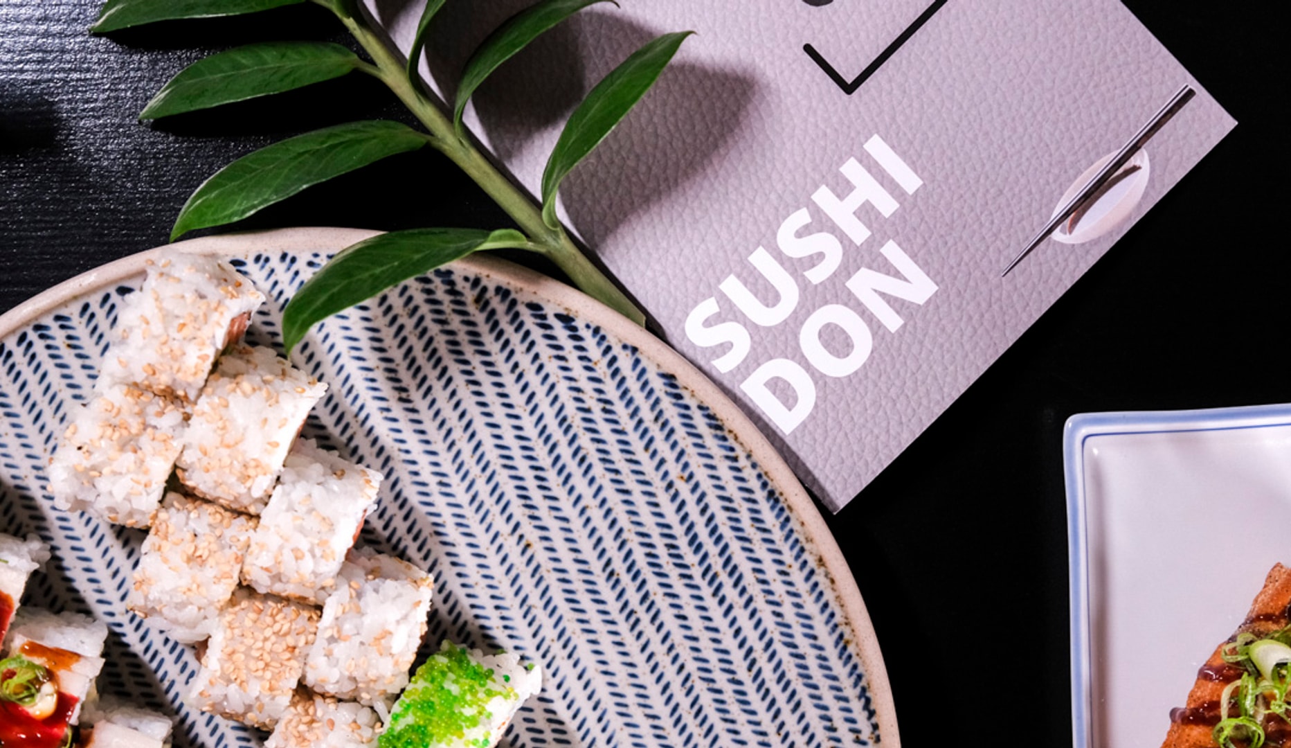 5-stjernet Lækker Sushi | 38 stk. Menu