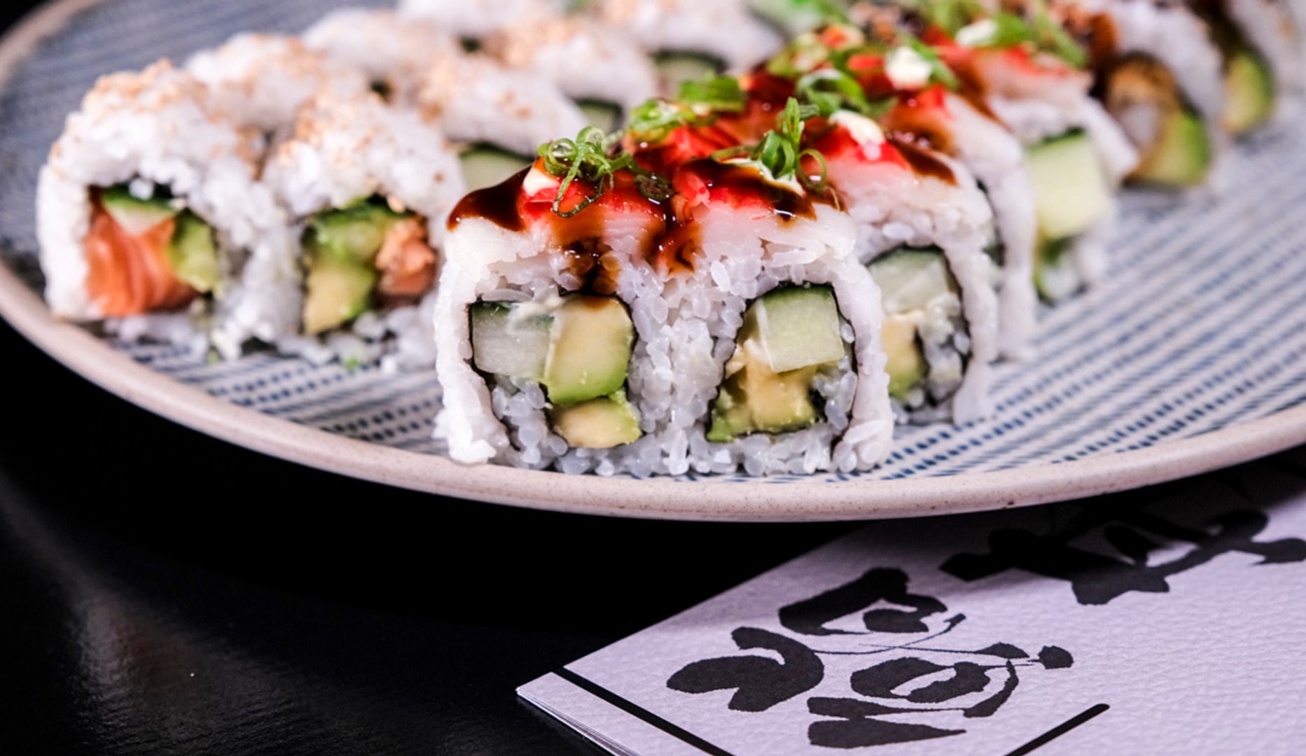5-stjernet Lækker Sushi | 38 stk. Menu