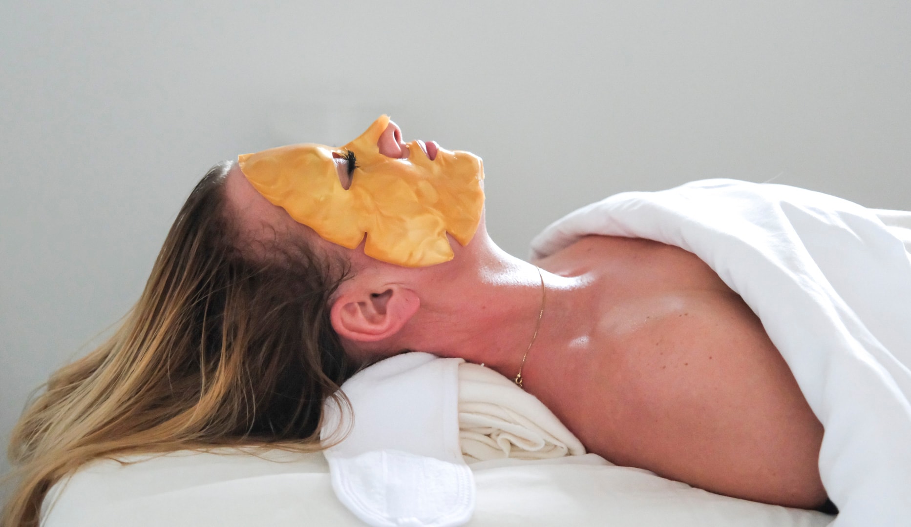 Luksus ansigtsbehandling | 75-80 min.