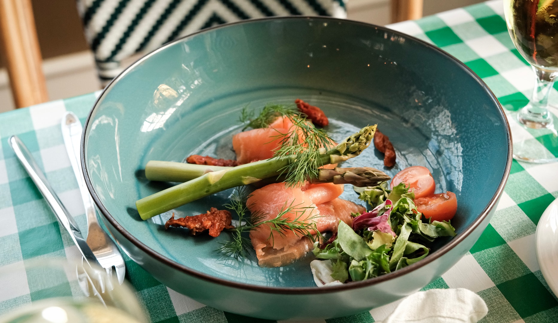 Fest på Bakkens Spisehus – 3 retter & Fri øl, vin og vand.
