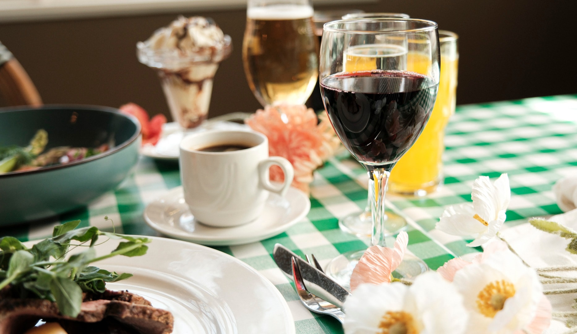 Fest på Bakkens Spisehus – 3 retter & Fri øl, vin og vand.