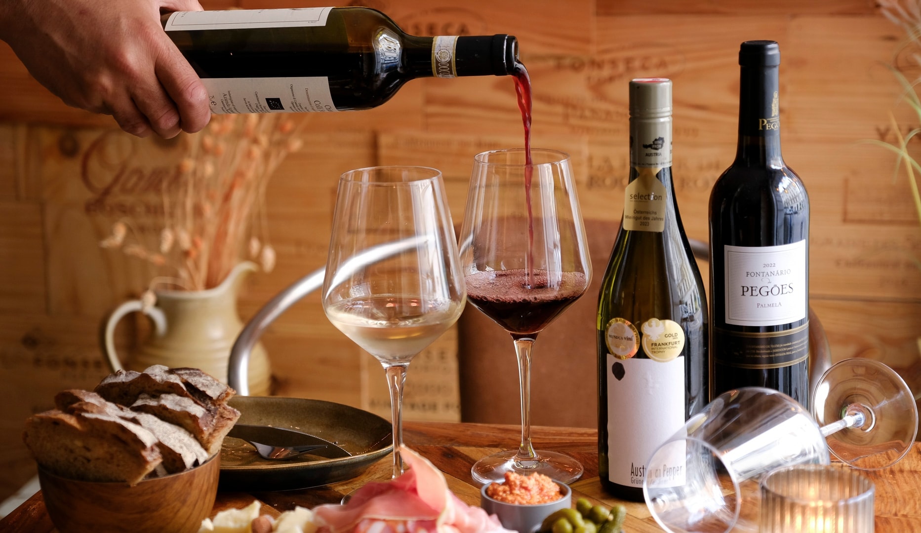 Tapas & Vin for 2 - Vinum Historia