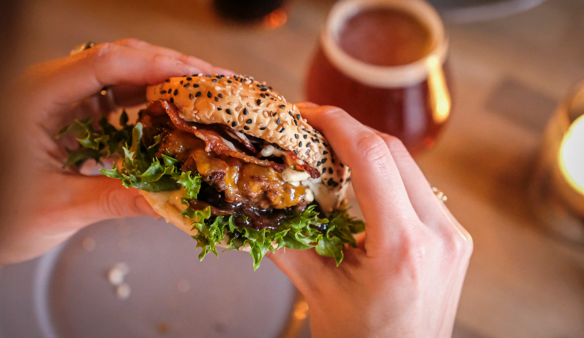Valgfri Burgermenu hos legendariske Halifax - Spar over 50%