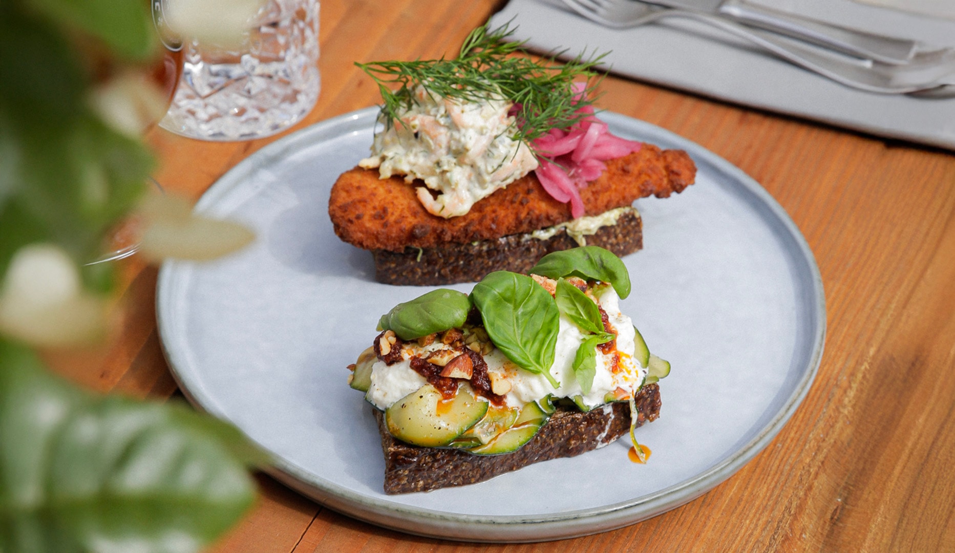2 stk. Valgfri Smørrebrød hos Darling