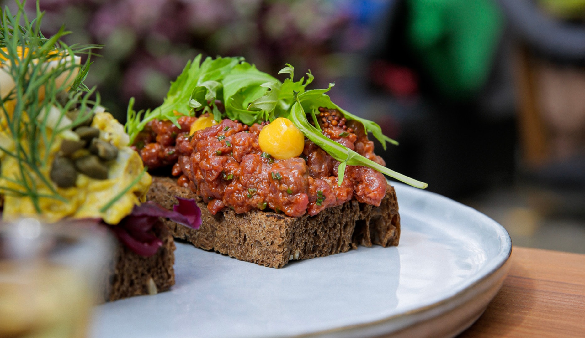 2 stk. Valgfri Smørrebrød hos Darling