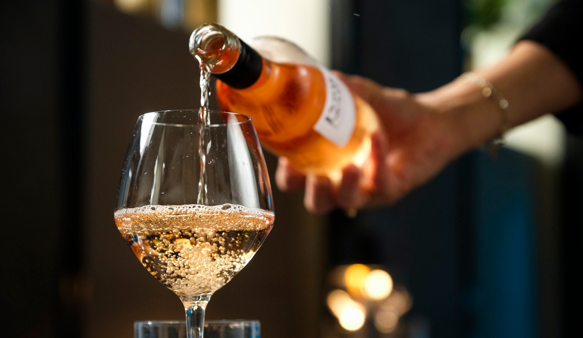 4 Lækre Serveringer og Fri bar