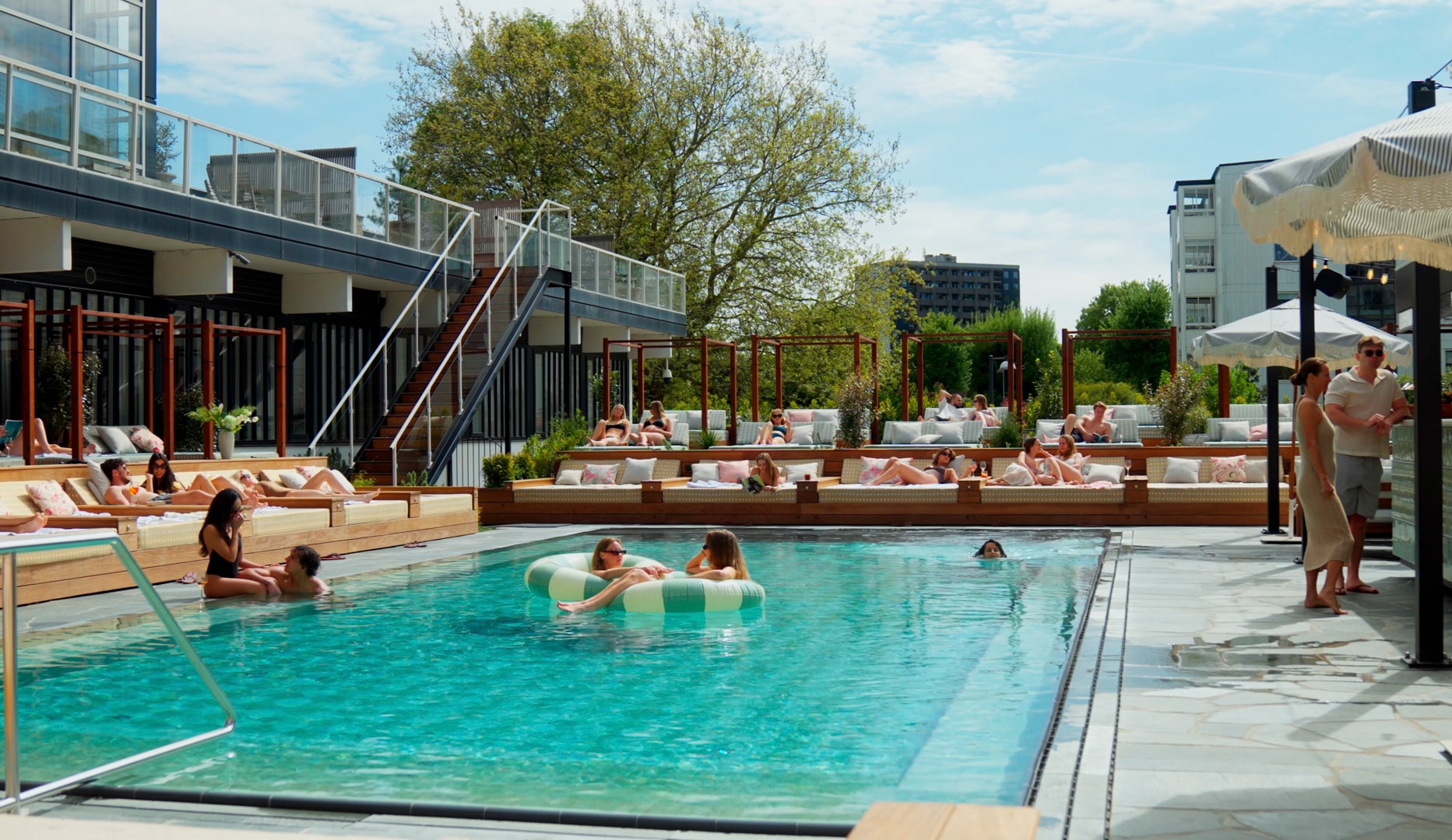 Sommerfyldt grill + DAY PASS - @Marienlyst Strandhotel