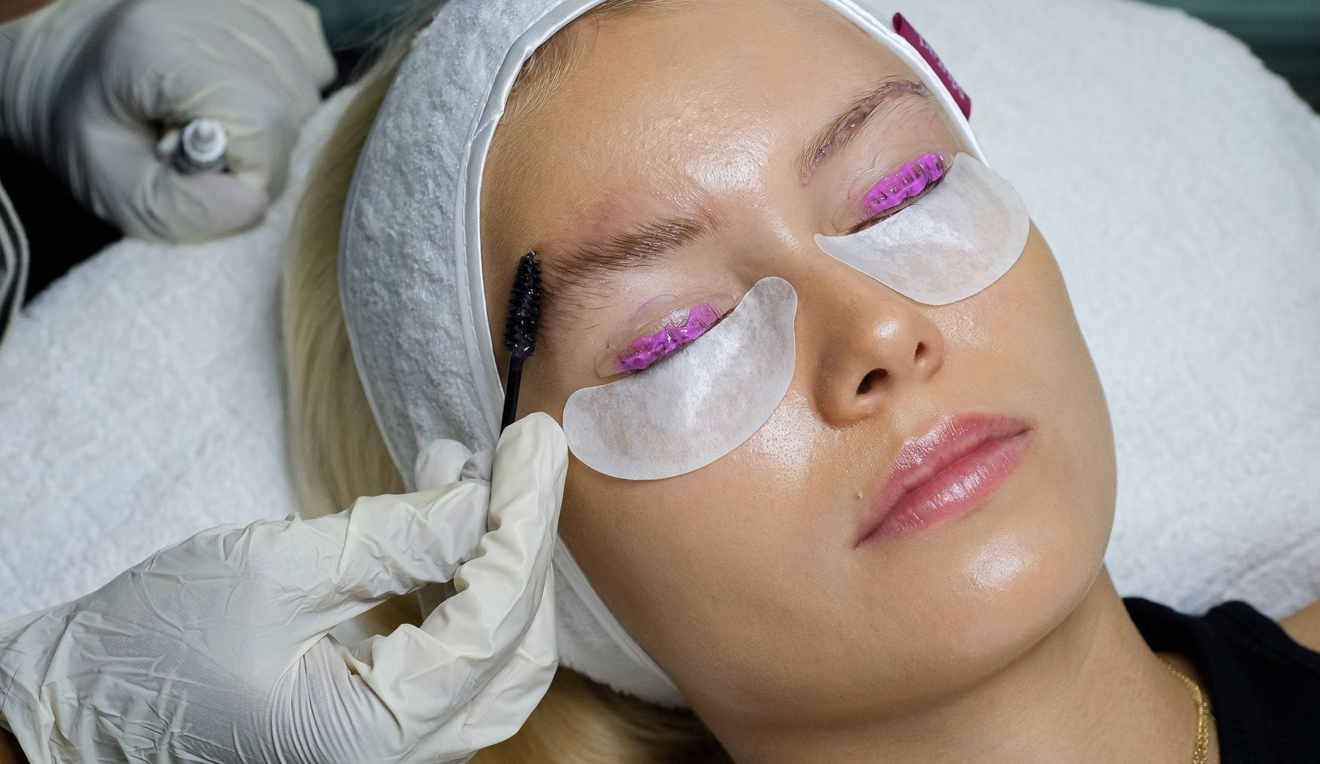 Lash Lift og Brow Lamination hos Derma Solution