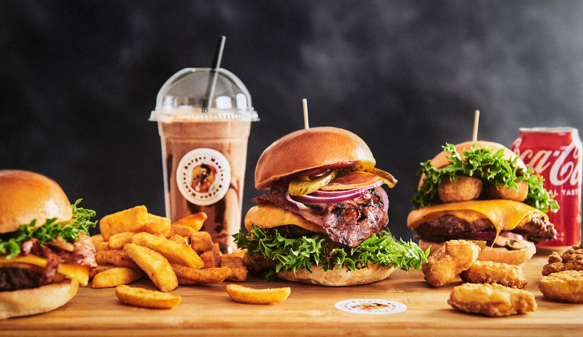 ½ pris på menu hos Burger Maniac