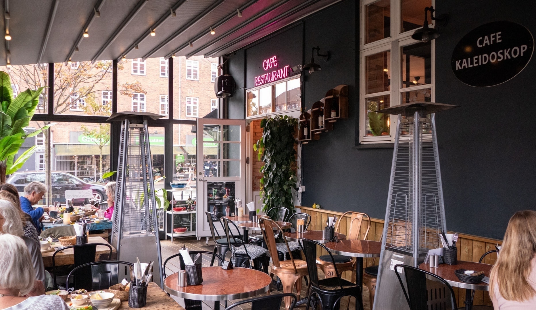 Tapas-Brunch hos Cafe Kaleidoskop, Peter Bangs Vej