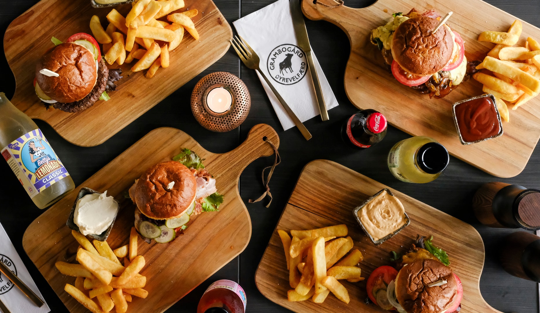 Valgfri Burgercombo inkl. Drikkevare - Spar op til 50 %